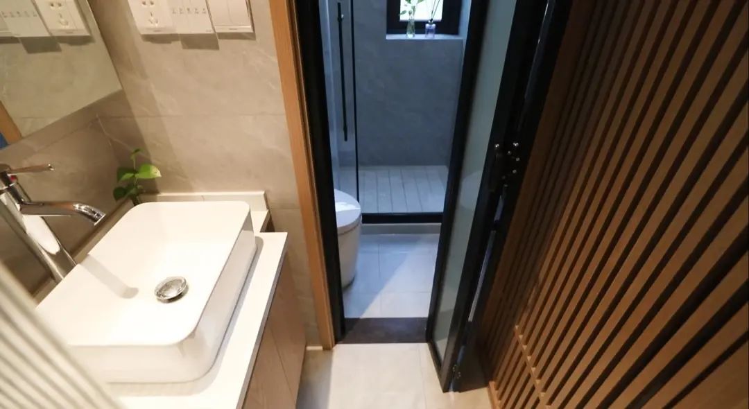 卫生间,老房改造,旧房翻新公司,最家计划,旧房翻新费用,房子翻新找哪家好,老旧房翻新多少钱